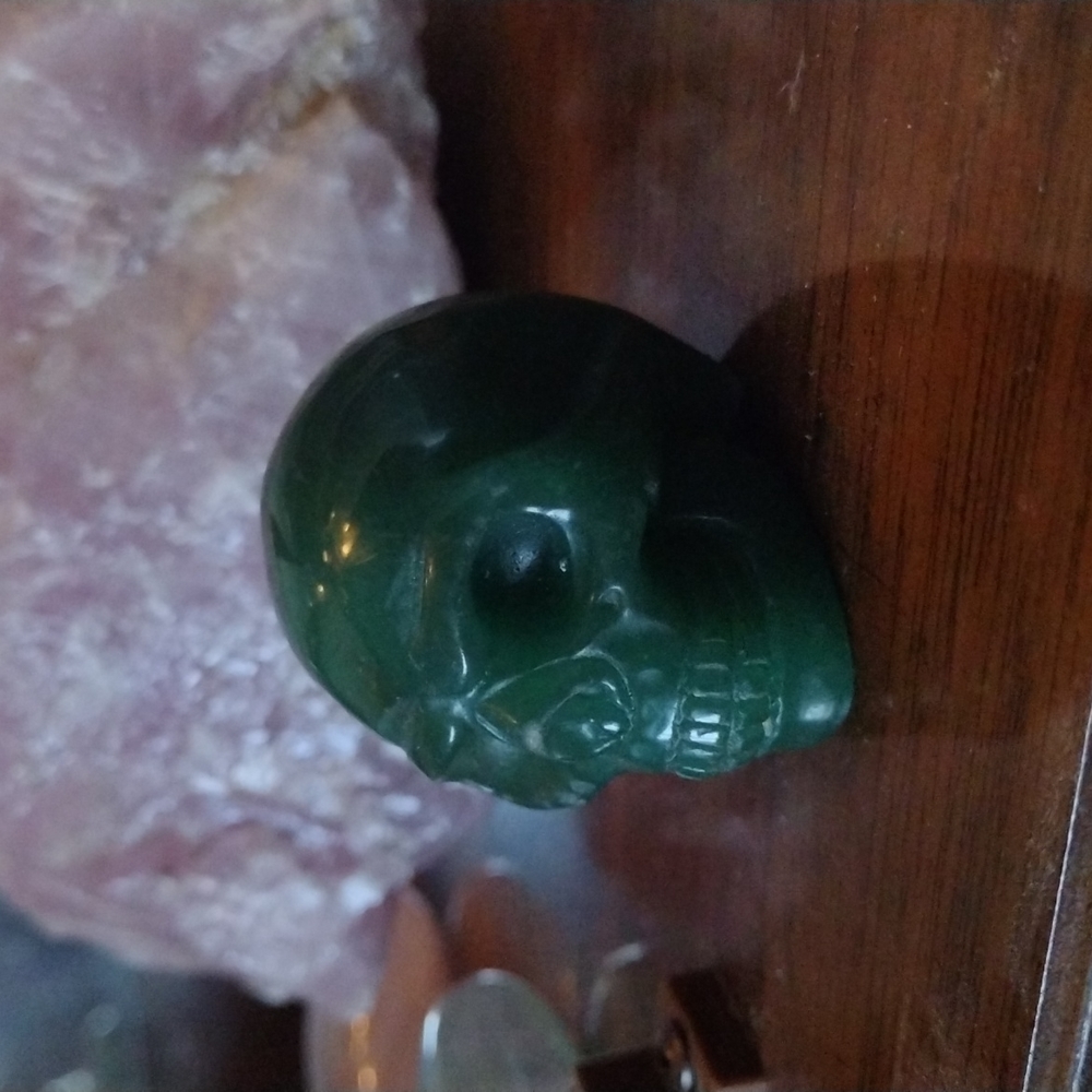 Aventurine Crystal Skull Stone